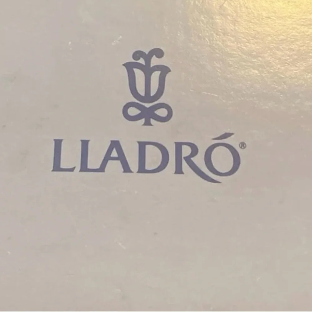 - Lladro 1993 Christmas Bell vintage in box